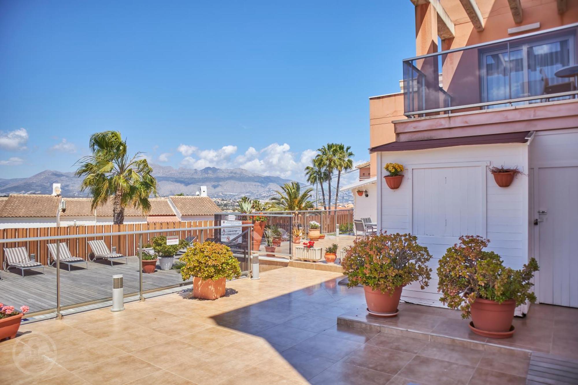 Albir Palace El Albir Екстериор снимка